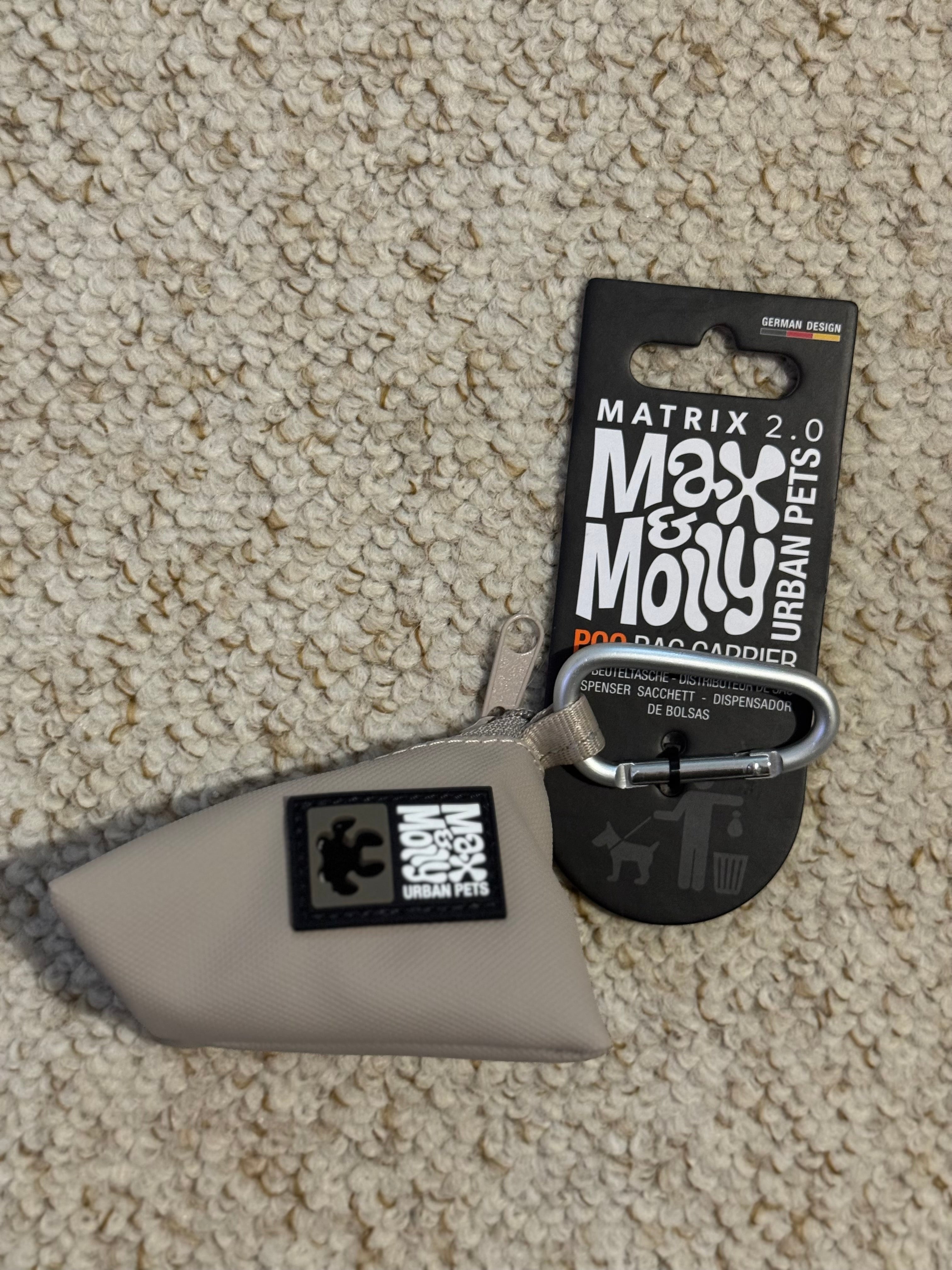 Distributeur sac à déjections